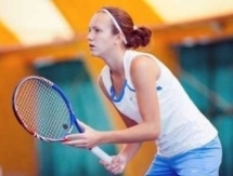 Данилина вышла в 1/2 финала парного разряда турнира серии ITF в Швеции