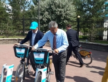 В Астане открылась сеть станций велопроката