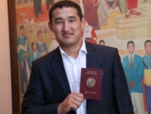 Обладатель титула «Казақстан Барысы-2014» получил диплом магистра