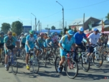 Петропавловцы посвятили велопробег 16-летию столицы