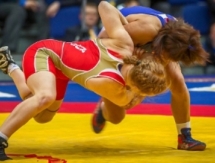 В Астане чествовали серебряную призерку Чемпионата мира по борьбе среди кадетов