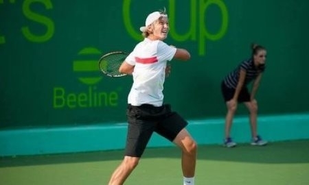 Евсеев вышел в 1/2 финала одиночного разряда турнира серии ITF в Астане