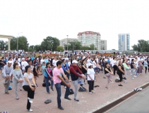 В Усть-Каменогорске прошло массовое выполнение гимнастических упражнений 