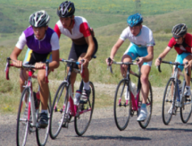 В Усть-Каменогорске велогонку «Школьник Казахстана-2014» посвятили 100-летию казахстанского велоспорта 