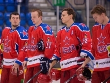 Юрий Сергиенко и Семён Кошелев сыграют против ХПК