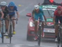 Видео финиша девятого этапа «Вуэльты» с участием гонщиков «Астаны»