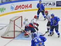 Фоторепортаж с матча МХЛ «Снежные Барсы» — «Белые Тигры» 5:3