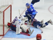 Фоторепортаж с матча МХЛ «Снежные Барсы» — «Белые Тигры» 5:3