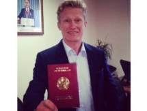 Александр Винокуров получил диплом магистра экономики