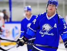 Кевин  Даллмэн  — лидер КХЛ по игровому времени среди защитников