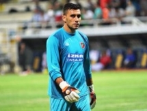 Лория помог победить «Каршияке»