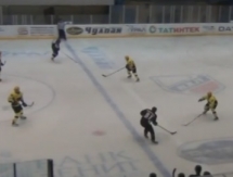 Видеообзор матча ВХЛ «Нефтяник» — «Сарыарка» 4:3 