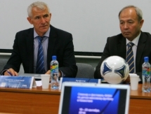 В Алматы проходит тренерский семинар ФИФА