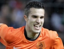 Ван Перси о конфликте с Хунтелааром в матче против Казахстана