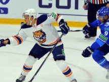 Российские СМИ: «Уволит ли „Барыс“ Леонова?»