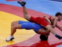 Борцы возрождают состязания «стенка на стенку»