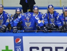 «Снежные Барсы» разгромлены «Кристаллом»