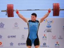 Фото с выступлений Жасулана Кыдырбаева и Владимира Седова на чемпионате мира