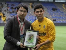 Исламхан получил свои дипломы