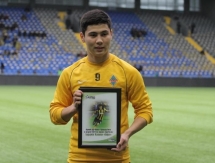 Исламхан получил свои дипломы