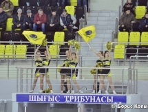 На матче ВХЛ «Сарыарка» — «Казцинк-Торпедо» состоялась встреча черлидерш