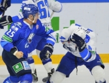 Пресс-атташе сборной России поздравил Дамира Рыспаева с ярким домашним дебютом