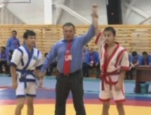 Рекордное число палуанов съехалось на турнир «Жас Барыс»