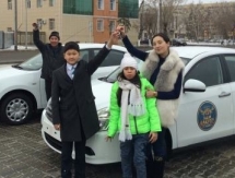 Два автомобиля вместо одного получили зрители «Әлем Барысы» в Павлодаре