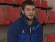 Олег Санаров во втором выпуске программы «Головой об лед»