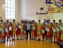 Уральские баскетболисты заняли третье место в финальных играх Школьной лиги