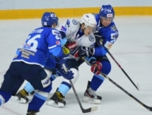 «Снежные Барсы» уступили «Сибирским Снайперам»