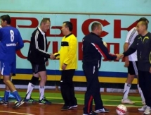 В Актау стартовал турнир по футзалу среди ветеранов