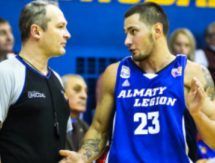 «Алматинский Легион» разорвал контракт с капитаном Антоном Котенко