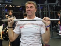Олимпийский чемпион Владимир Смирнов считает, что с допингом необходимо бороться комплексно