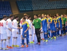 Казахстан после первого тайма играет вничью с Беларусью