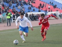 Алибек Сакенов на просмотре в «Иртыше»