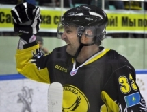 «Сарыарка» обыграла «Саров» в серии буллитов