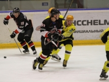 Фоторепортаж с матча ВХЛ «Челмет» — «Сарыарка» 3:2