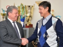 Кайрат Айманов вступил в должность главного тренера «Каспия»