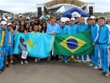Казахстанцы против обучения футболистов в Бразилии