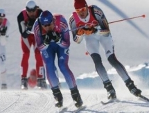 Ердос Ахмадиев стал 47-м в скиатлоне на этапе Кубке мира