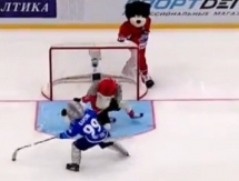 Шайба Барсика — в ТОП-10 лучших голов недели в КХЛ