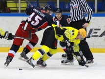 Фоторепортаж с матча ВХЛ «Зауралье» — «Сарыарка» 0:3