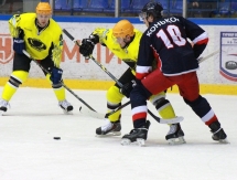 Фоторепортаж с матча ВХЛ «Зауралье» — «Сарыарка» 0:3