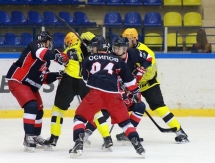 Фоторепортаж с матча ВХЛ «Зауралье» — «Сарыарка» 0:3