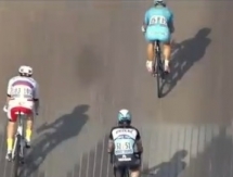 Видео финиша первого этапа «Тура Дубая» с участием гонщиков «Астаны»