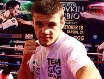 Руслан Мадиев нокаутировал Сезара Мартинеса