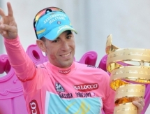 Винченцо Нибали: «Считаю, что ситуация с лицензией связана с политикой, гонщики тут ни при чем»