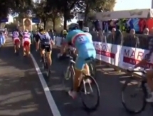 Видео финиша третьего этапа веломногодневки «Тиррено-Адриатико» с участием гонщиков «Астаны»