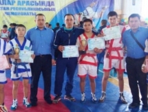 Юные борцы из Кызылординской области стали победителями чемпионата РК 
